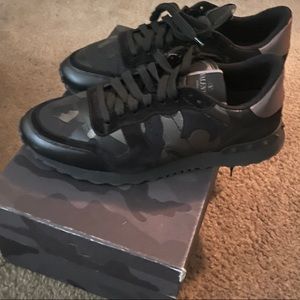 Valentino Mens US 8 1/2